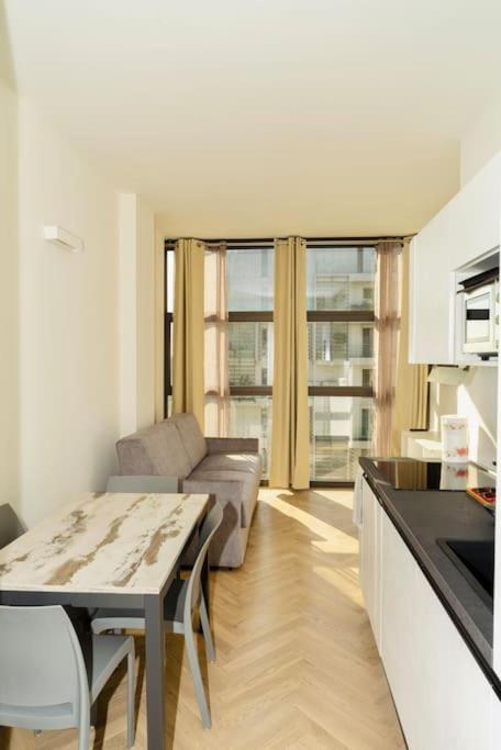 Sky View - Porta Nuova - Appartamento 4 Mailand Exterior foto