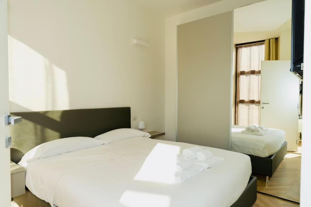 Sky View - Porta Nuova - Appartamento 4 Mailand Exterior foto